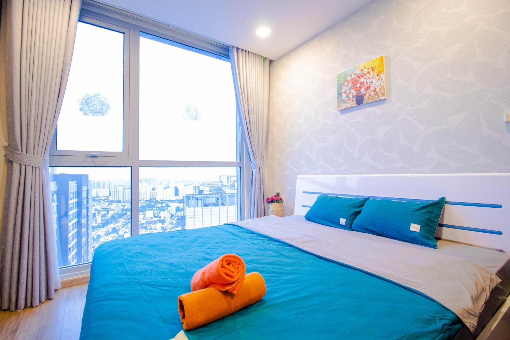 The Lexington Suites, Vinhomes Park & Paranomic View Apartment *