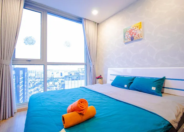 The Lexington Suites, Vinhomes Central Park & Paranomic View